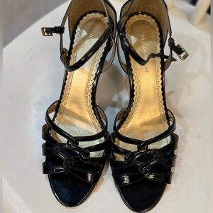 ❤️Naturalizer Black Strappy Women's Shoes Size 7